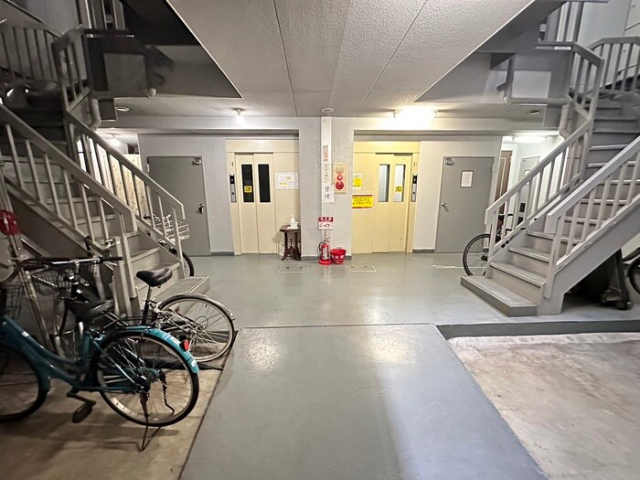 Ｎ･エステートモア三条の物件外観写真