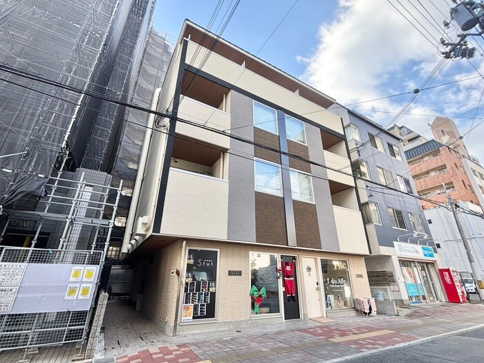 サンプット東仲ノ町の物件外観写真