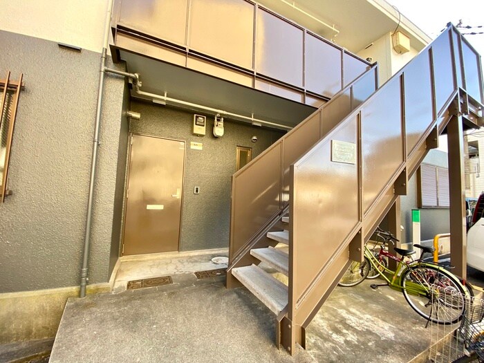 パンド－ラ帝塚山の物件外観写真