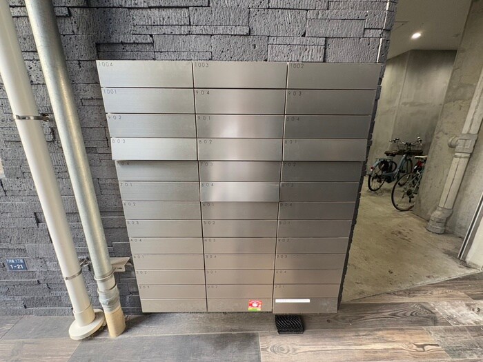 u-ro湊川公園前の物件外観写真