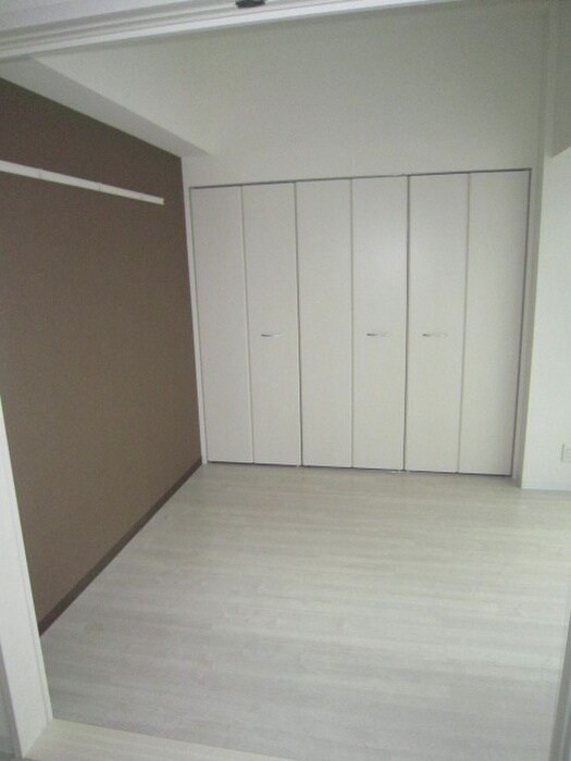 Poulownia立花通りの物件内観写真