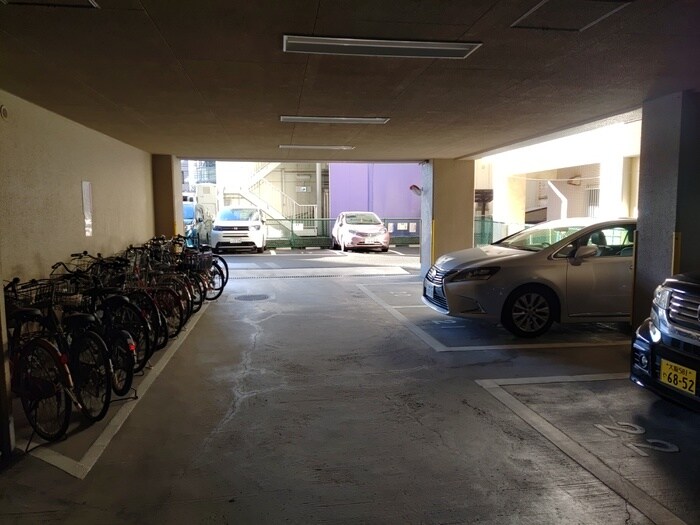 サンマンション江坂(602)の物件外観写真