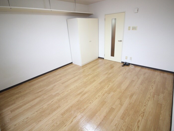 ハイツ宮の森の物件内観写真