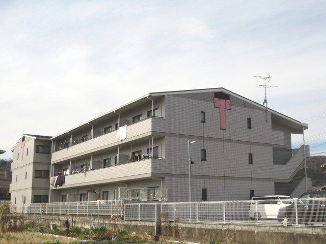 ﾀｰﾝﾄﾞｰﾙ西野の物件外観写真