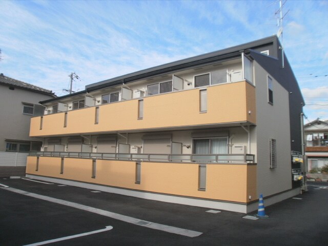 アバンツァ－トⅡの物件外観写真