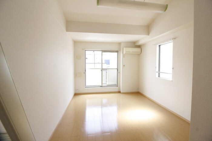 アバンツァ－トⅡの物件内観写真