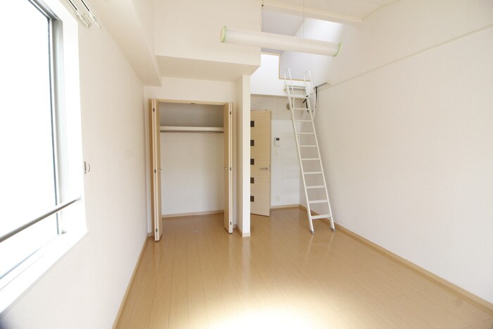 アバンツァ－トⅡの物件内観写真