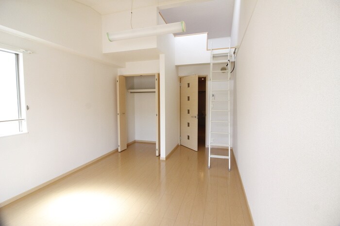 アバンツァ－トⅡの物件内観写真