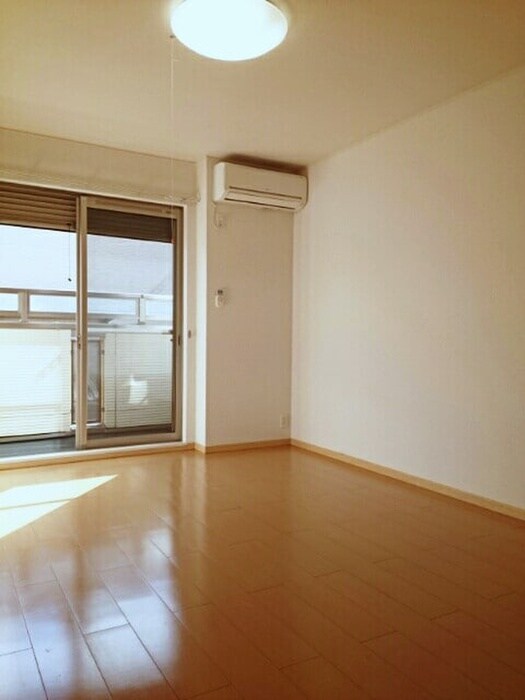 アバンツァ－トⅡの物件内観写真