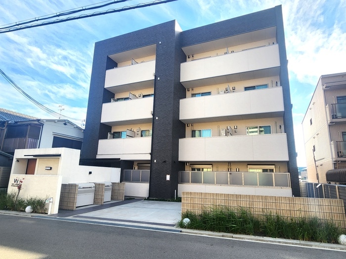 ウェルスクエア豊中服部の物件外観写真