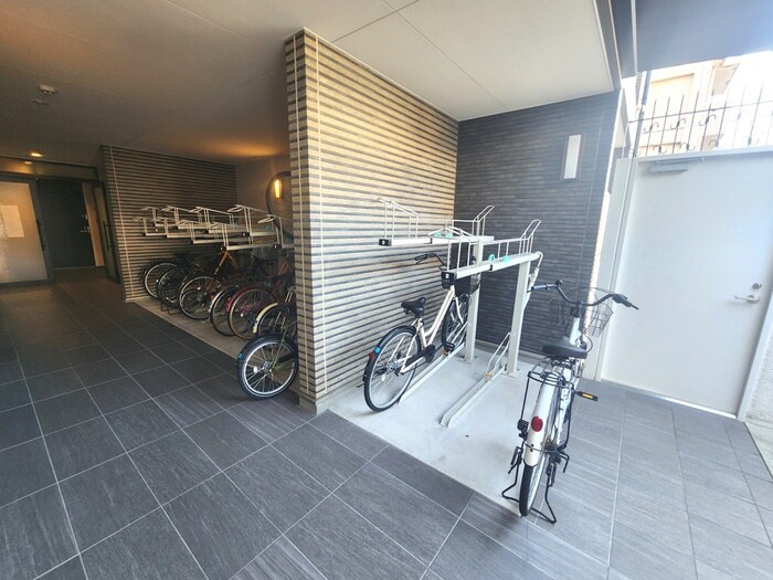 ウェルスクエア豊中服部の物件外観写真