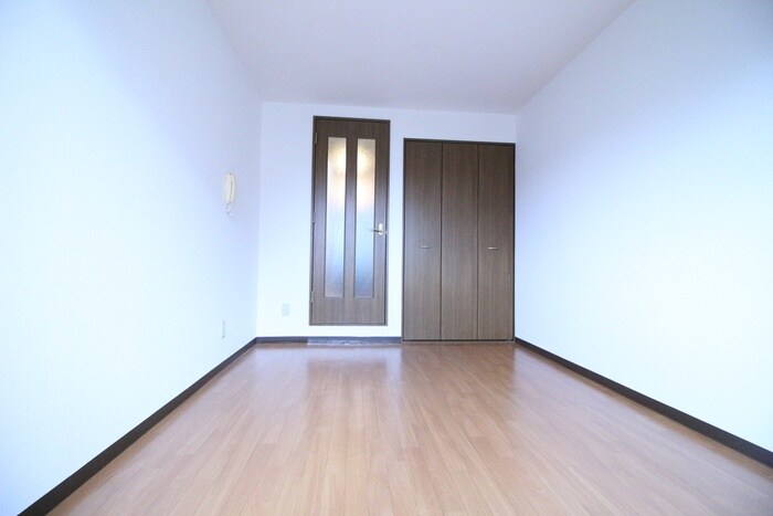 ＲＯＹＡＬ　ＳＨＩＰの物件内観写真