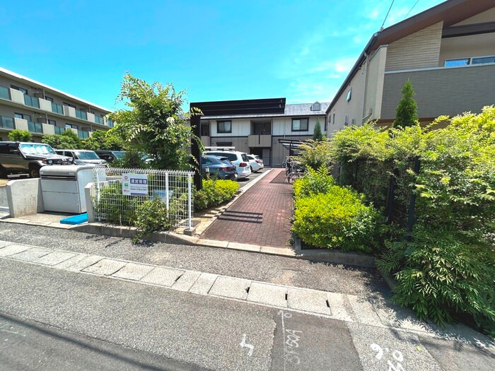 大関満池谷ハイツの物件外観写真