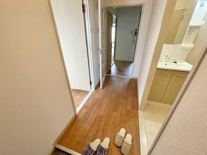 ReNaXiA恵我ノ荘2号棟の物件内観写真