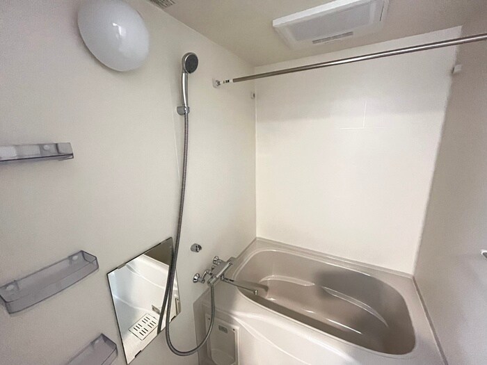 ｴｸﾞｾﾞ大阪CITYｵｰｽﾃｨﾝ(406)の物件内観写真