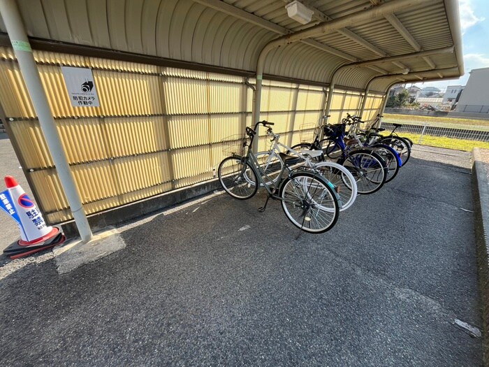 モアクレストノアンの物件外観写真