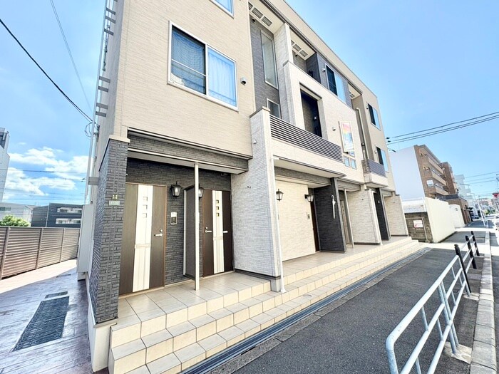 パーチェ　ブレッザの物件外観写真