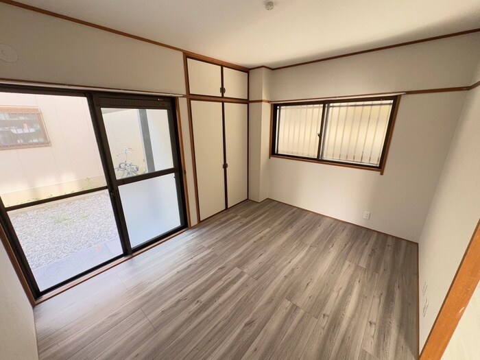 イズミハイツの物件内観写真