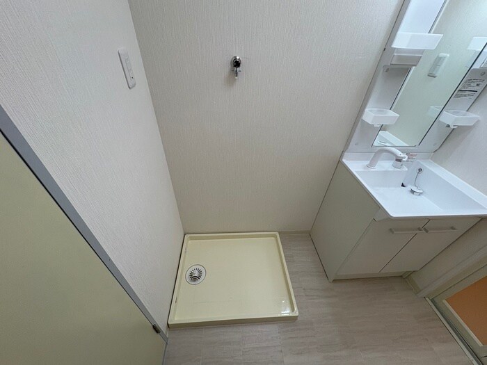 イズミハイツの物件内観写真