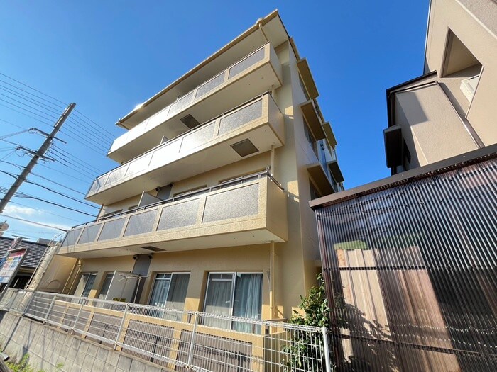 マンション　Ｓ＆Ｙの物件外観写真