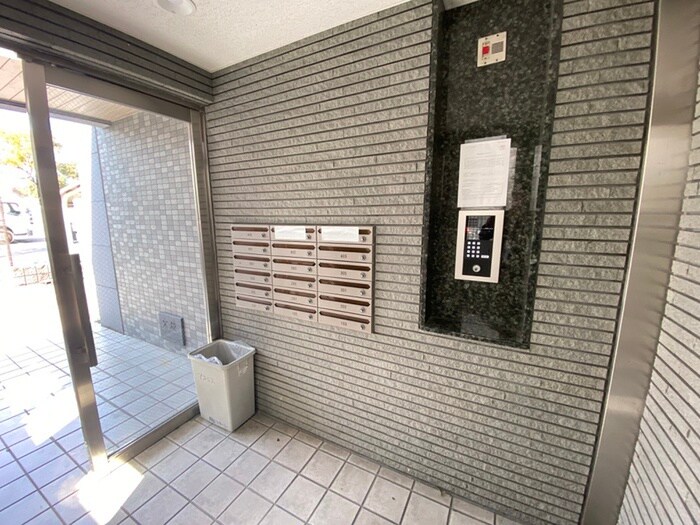 アネシスの物件外観写真