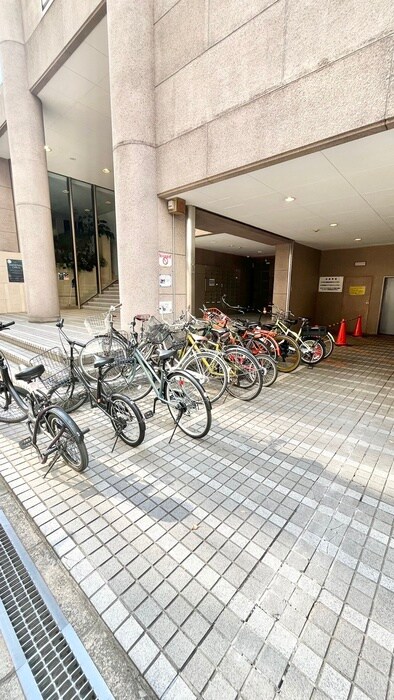 ラクメンビルの物件外観写真