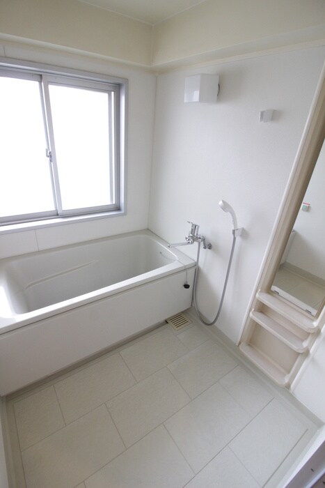 ラクメンビルの物件内観写真