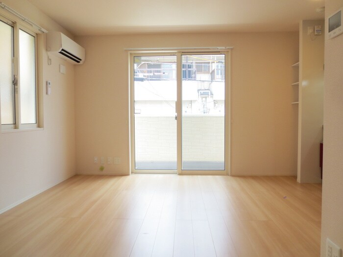 バラドミールの物件内観写真