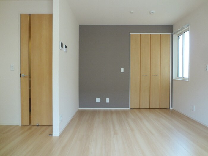 バラドミールの物件内観写真