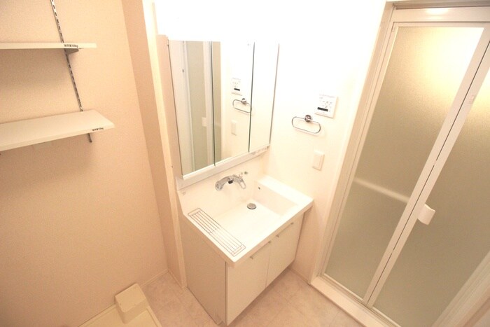 バラドミールの物件内観写真