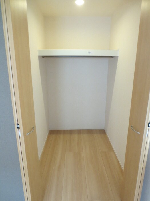 バラドミールの物件内観写真