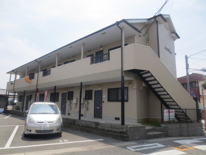 ルピナス壱番館の物件外観写真