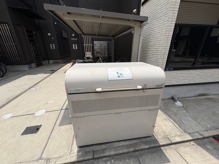 F mirai Dollyの物件外観写真