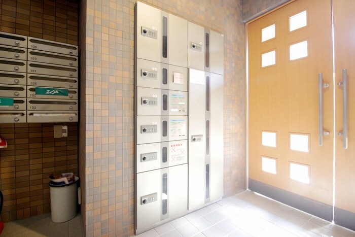 エスポワ－ル南桜塚の物件外観写真