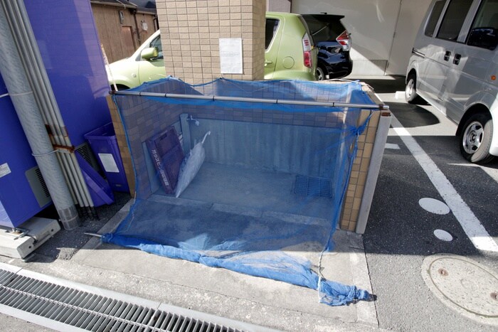 エスポワ－ル南桜塚の物件外観写真