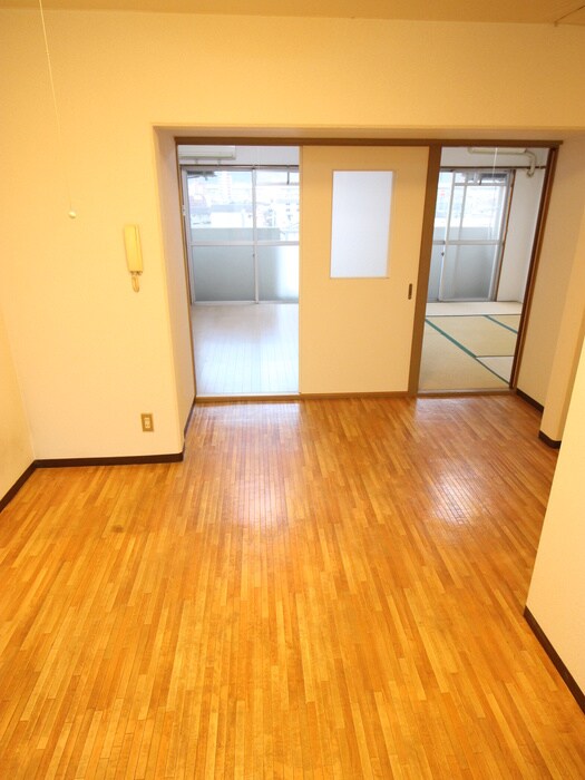 山一寿ハイツの物件内観写真