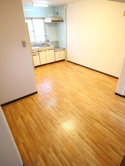 山一寿ハイツの物件内観写真