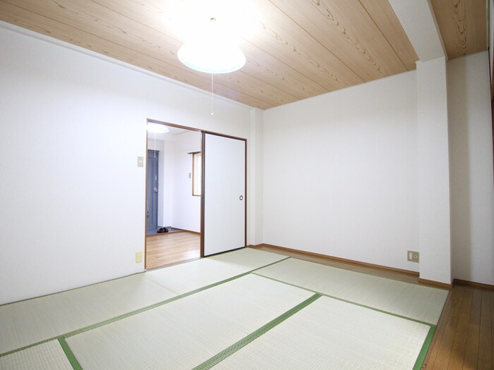 ヤスヒロマンションの物件内観写真