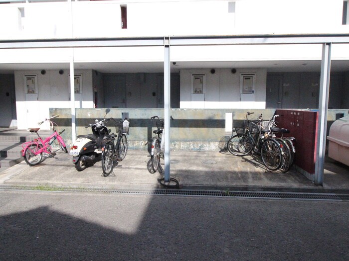 ＰＬＵＳ－０１の物件外観写真