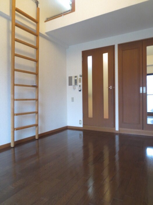 エストリオ曽根の物件内観写真