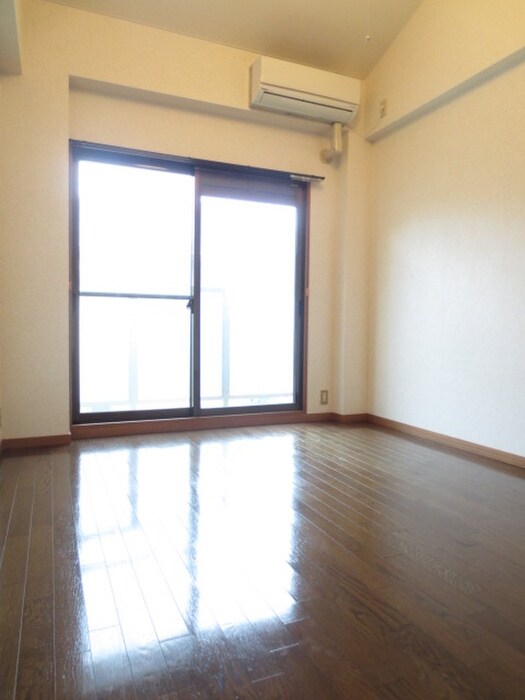 エストリオ曽根の物件内観写真