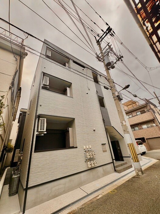 グランディ－ルソレイユの物件外観写真