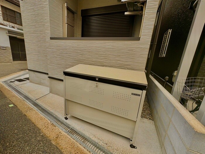 グランディ－ルソレイユの物件外観写真