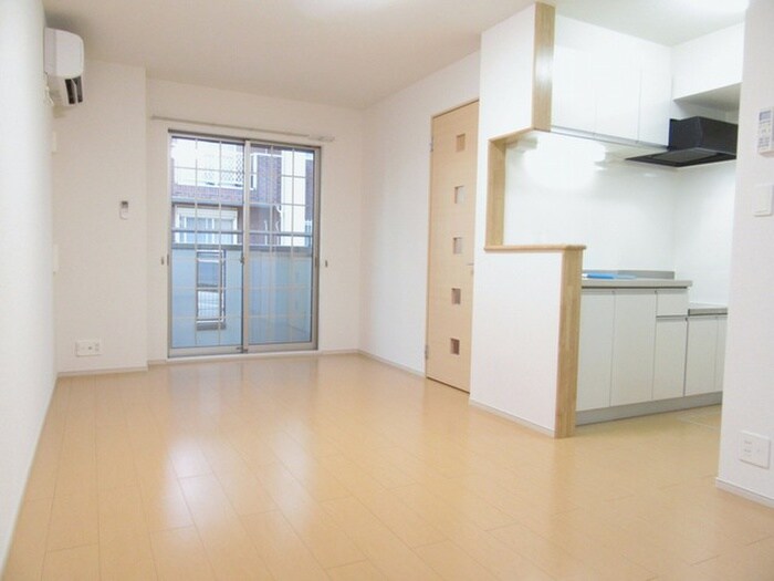 スターブル宝塚の物件内観写真