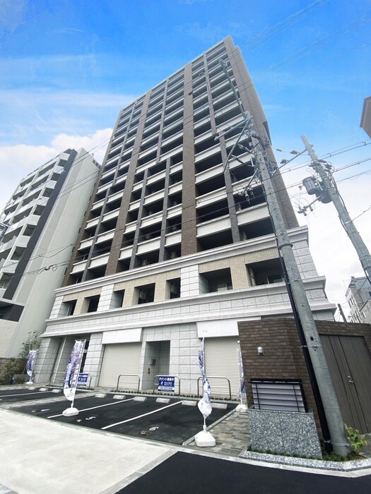 ﾊﾟｰｸﾌﾗｯﾂ弁天町駅前の物件外観写真