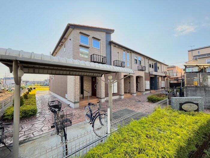 アンシャンテ伊丹の物件外観写真