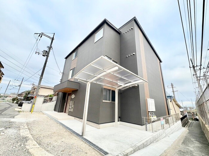 グレートヒルズ８番館の物件外観写真