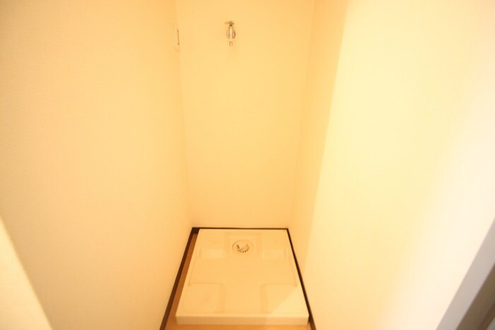 プチハイツ服部の物件内観写真