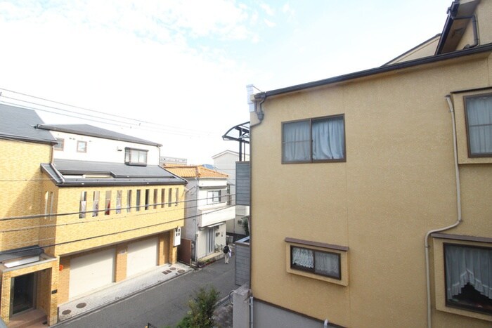 プチハイツ服部の物件内観写真