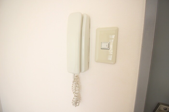 プチハイツ服部の物件内観写真